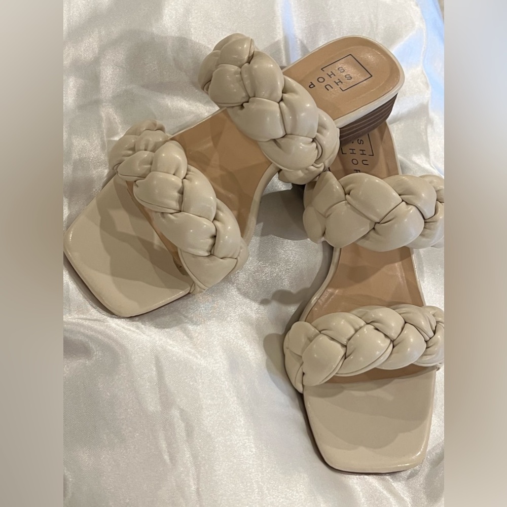 ⭐️ ShuShop Sandal⭐️
